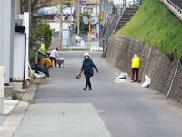 写真：相染町二区町内会清掃活動の様子