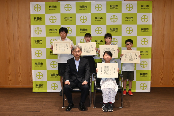令和7年度老人保健福祉月間の表彰式の写真