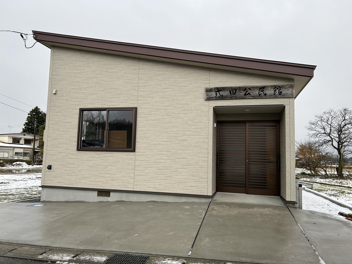 写真：投票所の外観