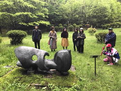 彫刻の森の作品「かけら」