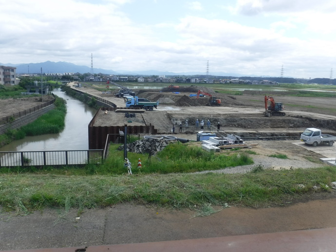 床堀り施工状況
